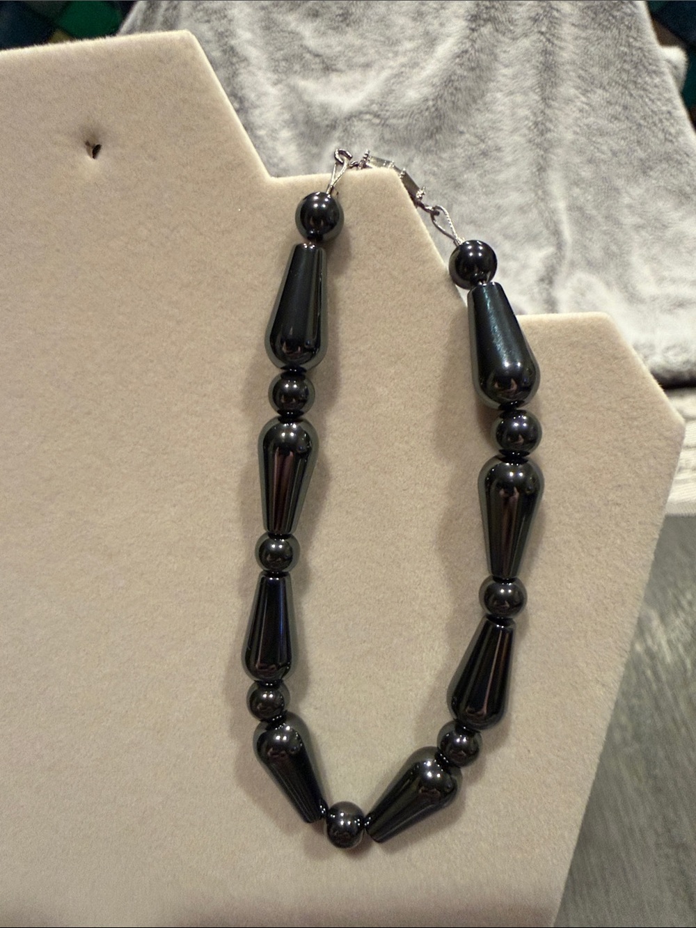 Black Hematite Beaded Teardrop Bracelet